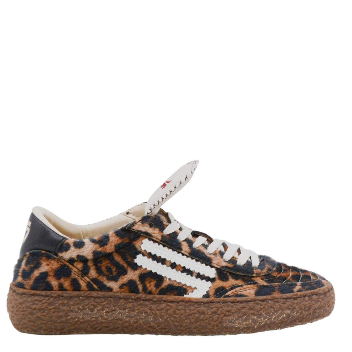Puraai Leopard Print Sneakers With Textured Brown Sole