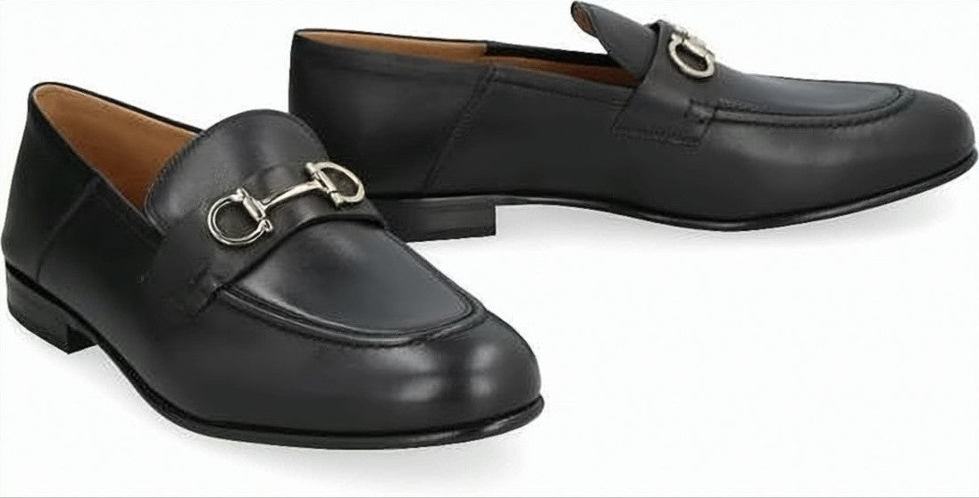 Salvatore Ferragamo Black Leather Flats With Loafer Silhouette