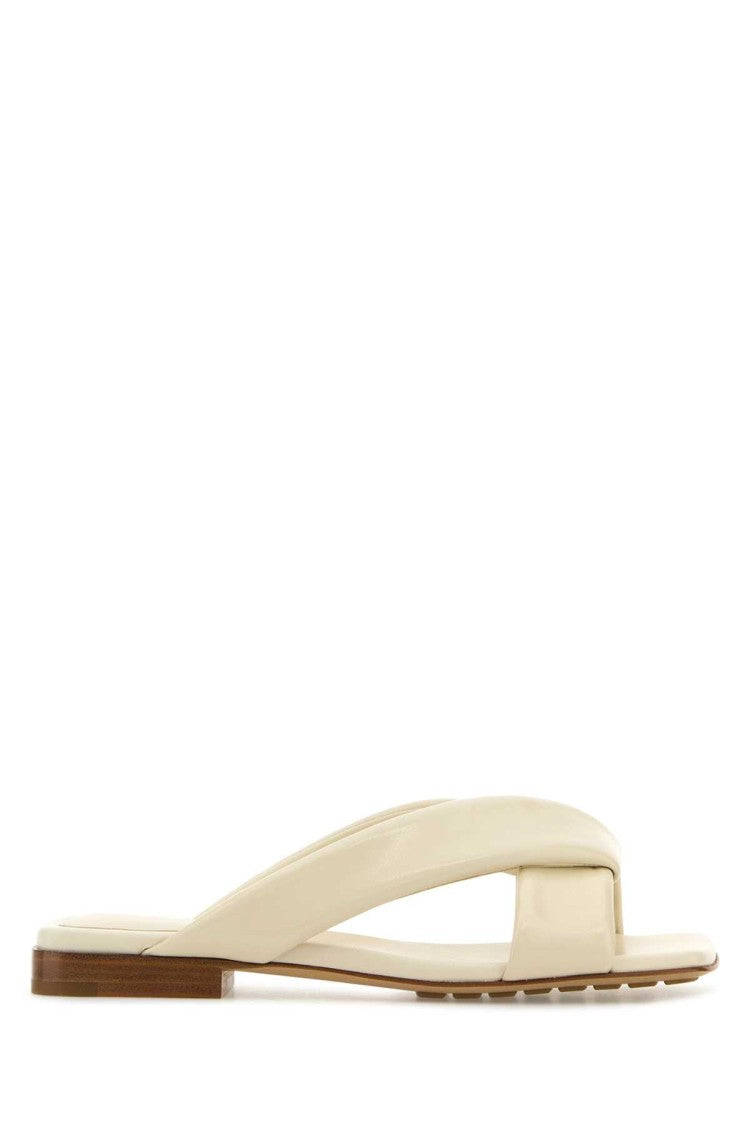 Bottega Veneta Ivory Leather Riva Slippers