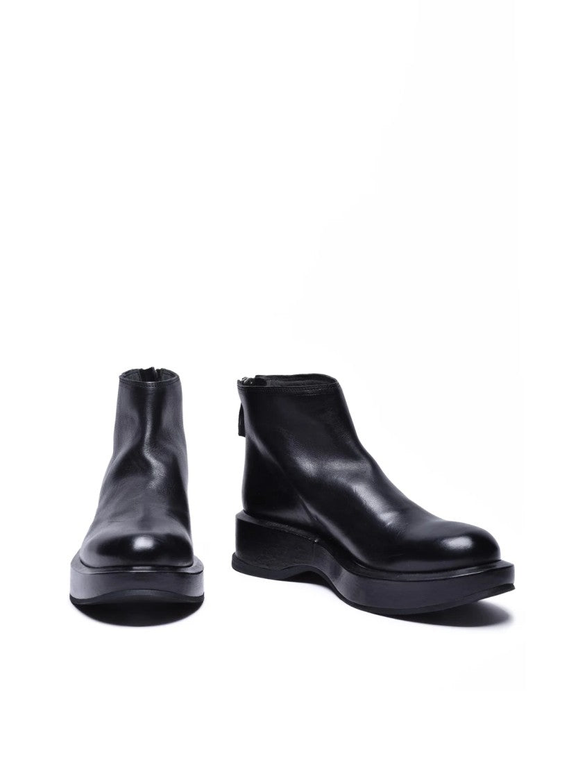 Moma Black Leather Ankle Boot
