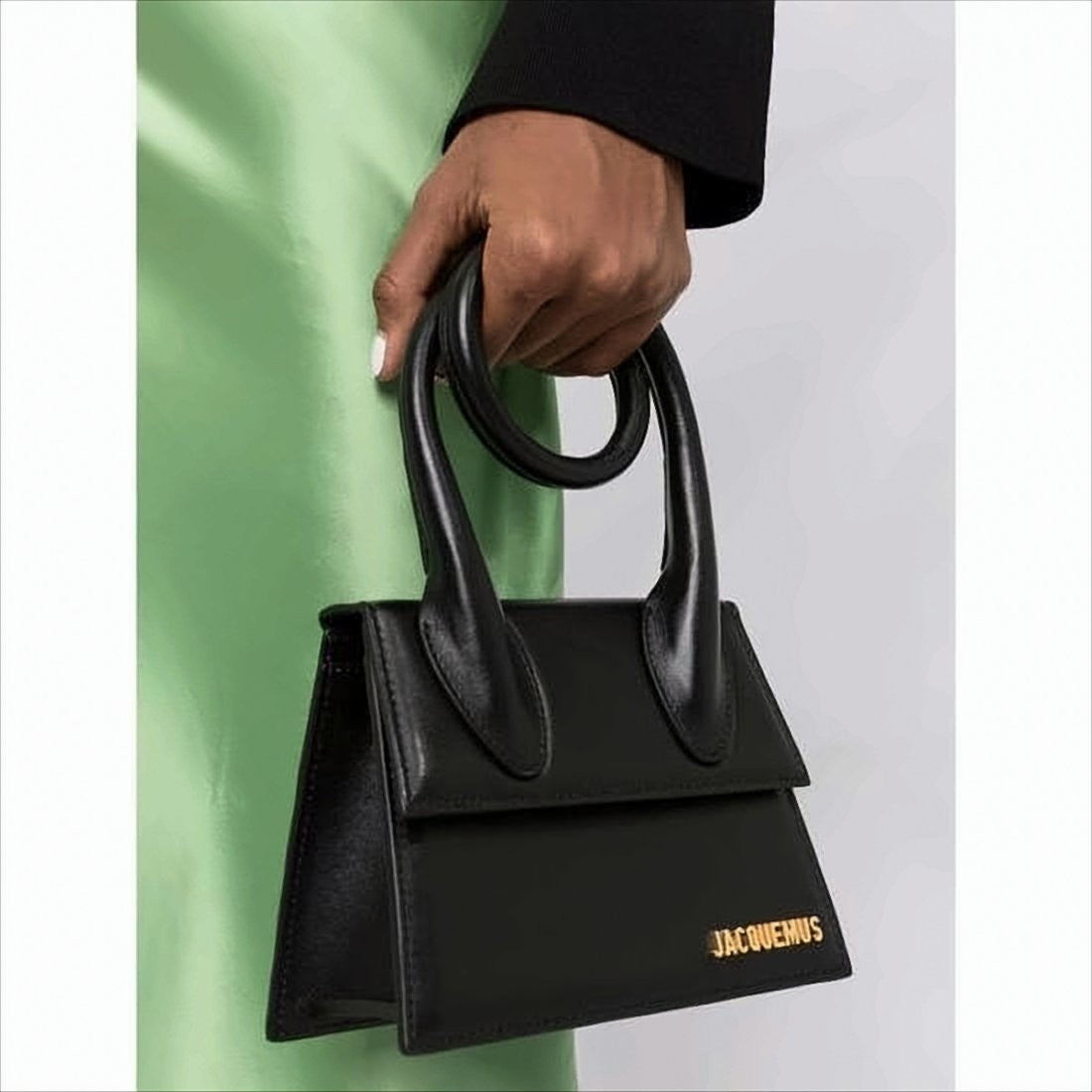 Jacquemus Trapezoidal Silhouette Shoulder Bag With Circular Handle