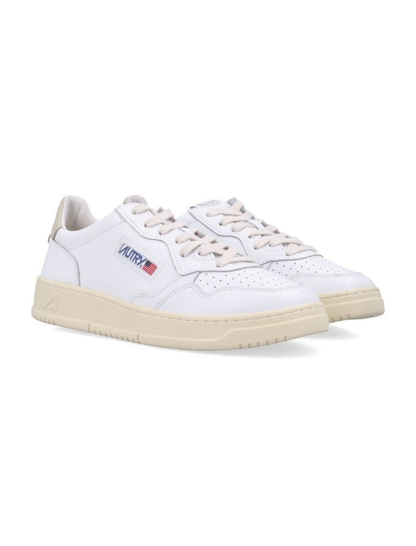 Autry Medalist Low-Top Sneakers