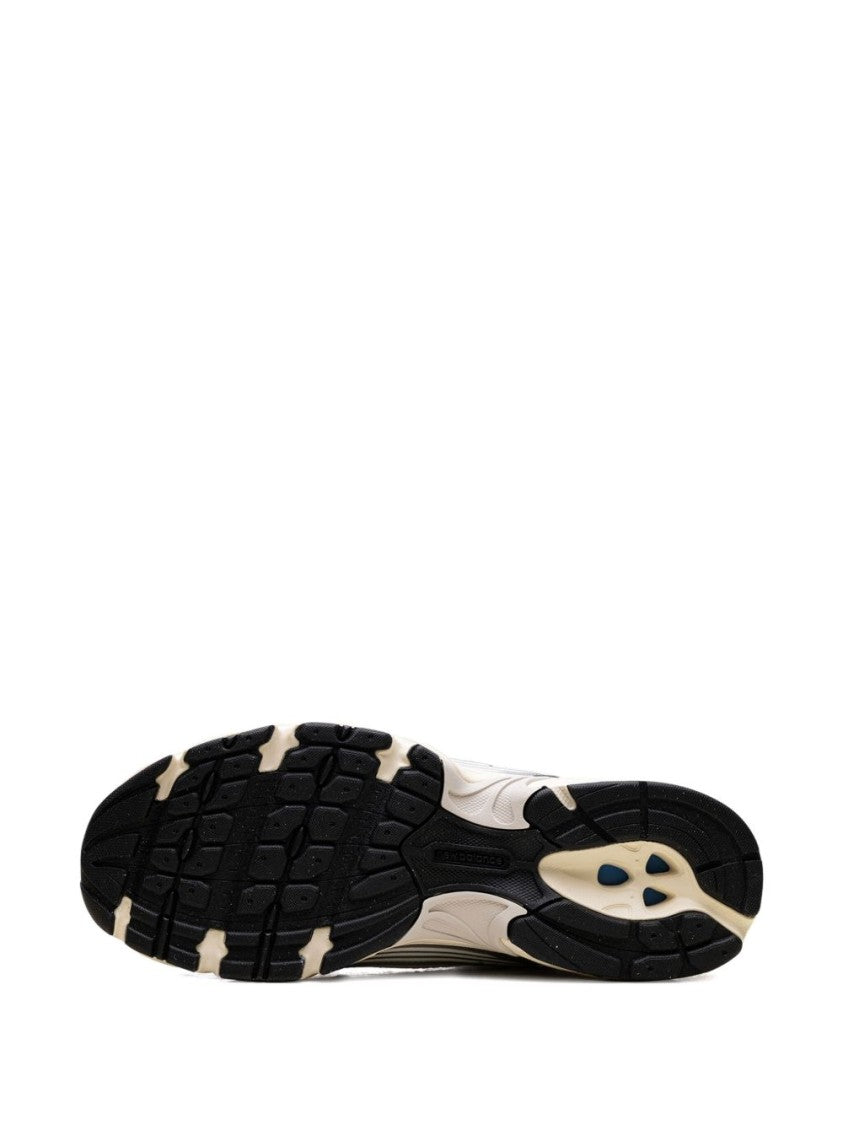 New Balance Lightweight Mesh Sneakers With Cushioned Midsole