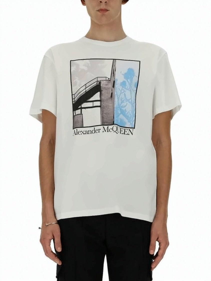 Alexander Mcqueen Relaxed Fit Short-Sleeve T-Shirt With Architectural Print