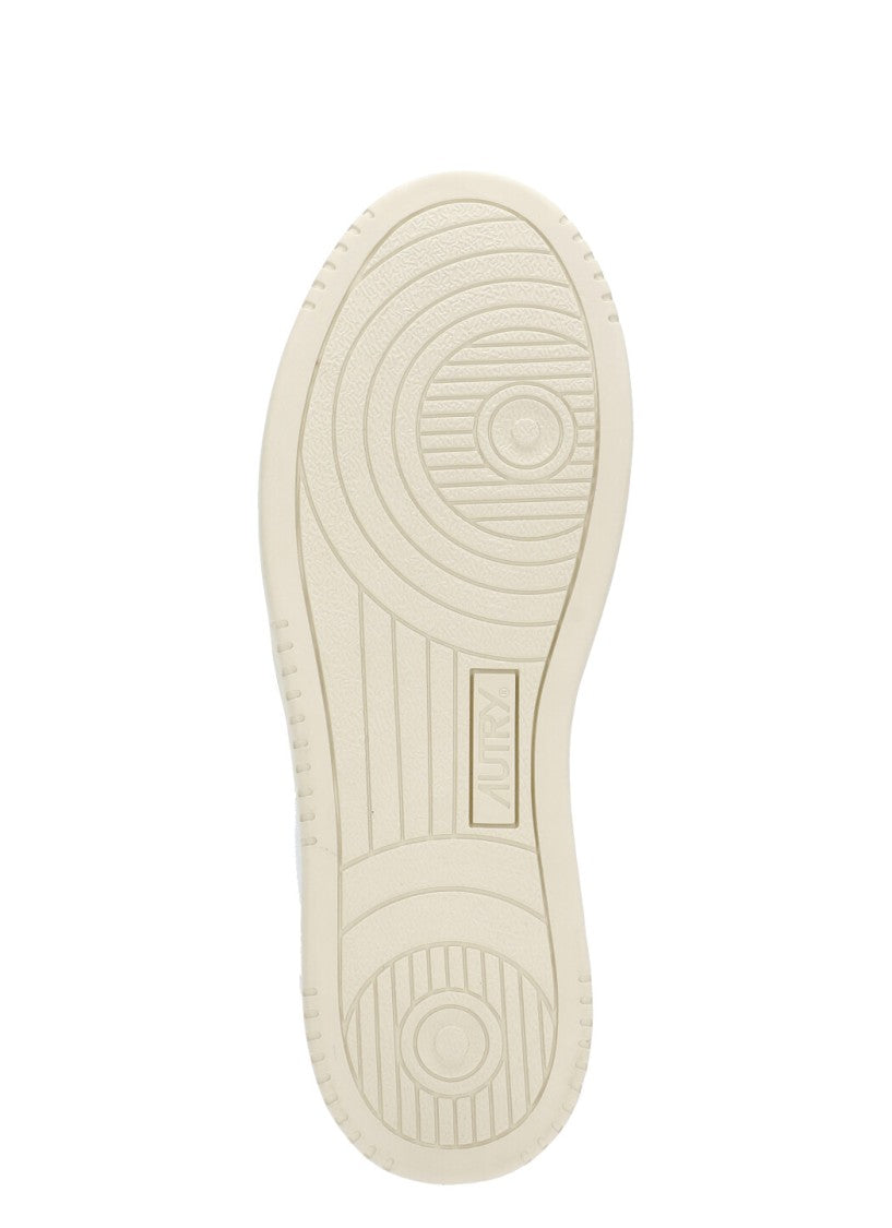 Autry Medalist Snekears