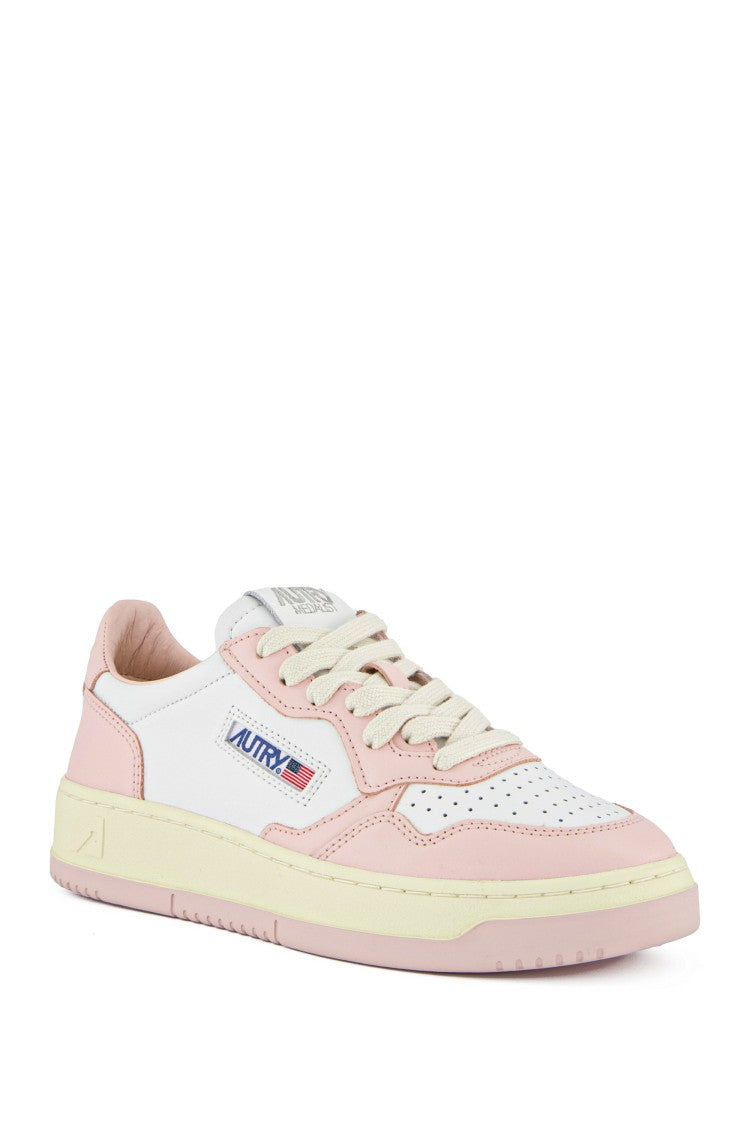 Autry Women’S Medalist Bicolor Leather Sneakers