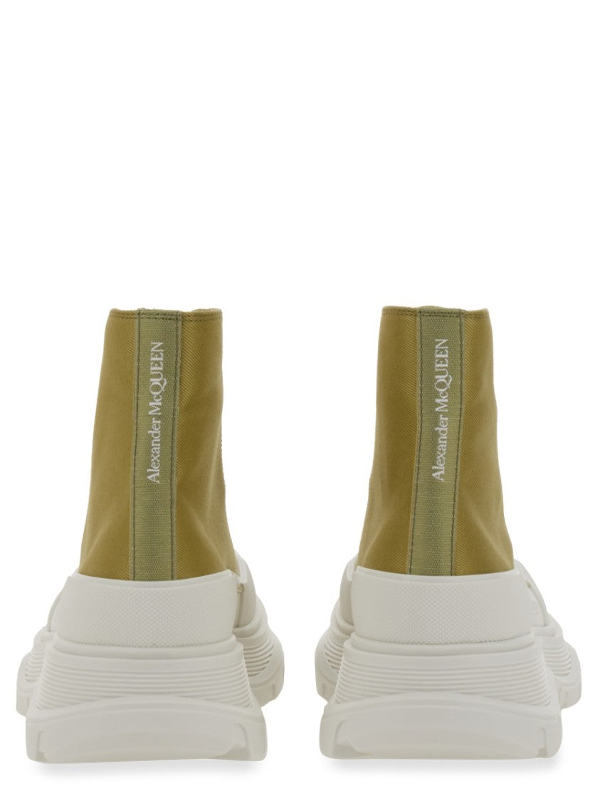 Alexander Mcqueen Tread Slick Sneaker