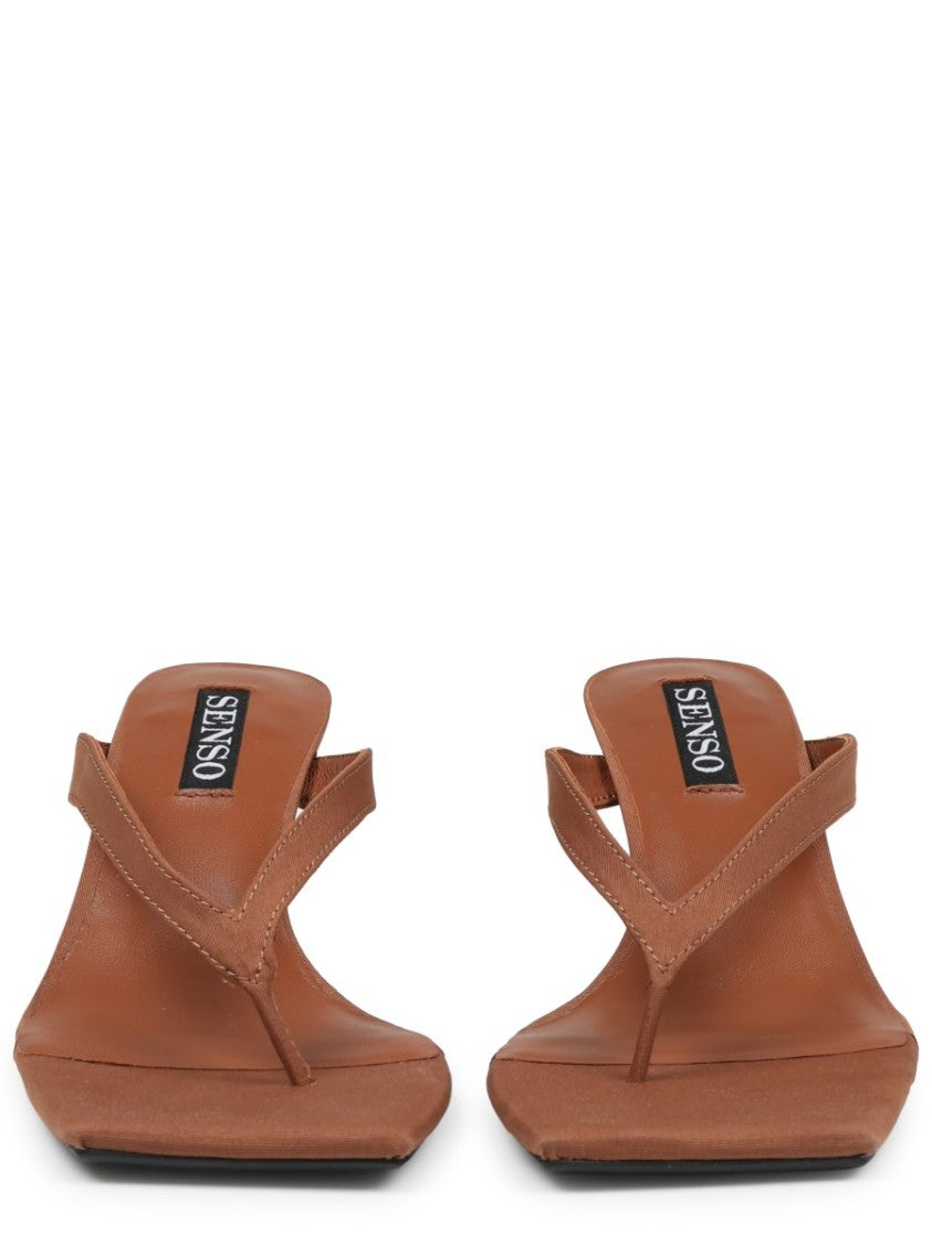 Senso Elvie Iv Slim Thong Strap Textile Sandals