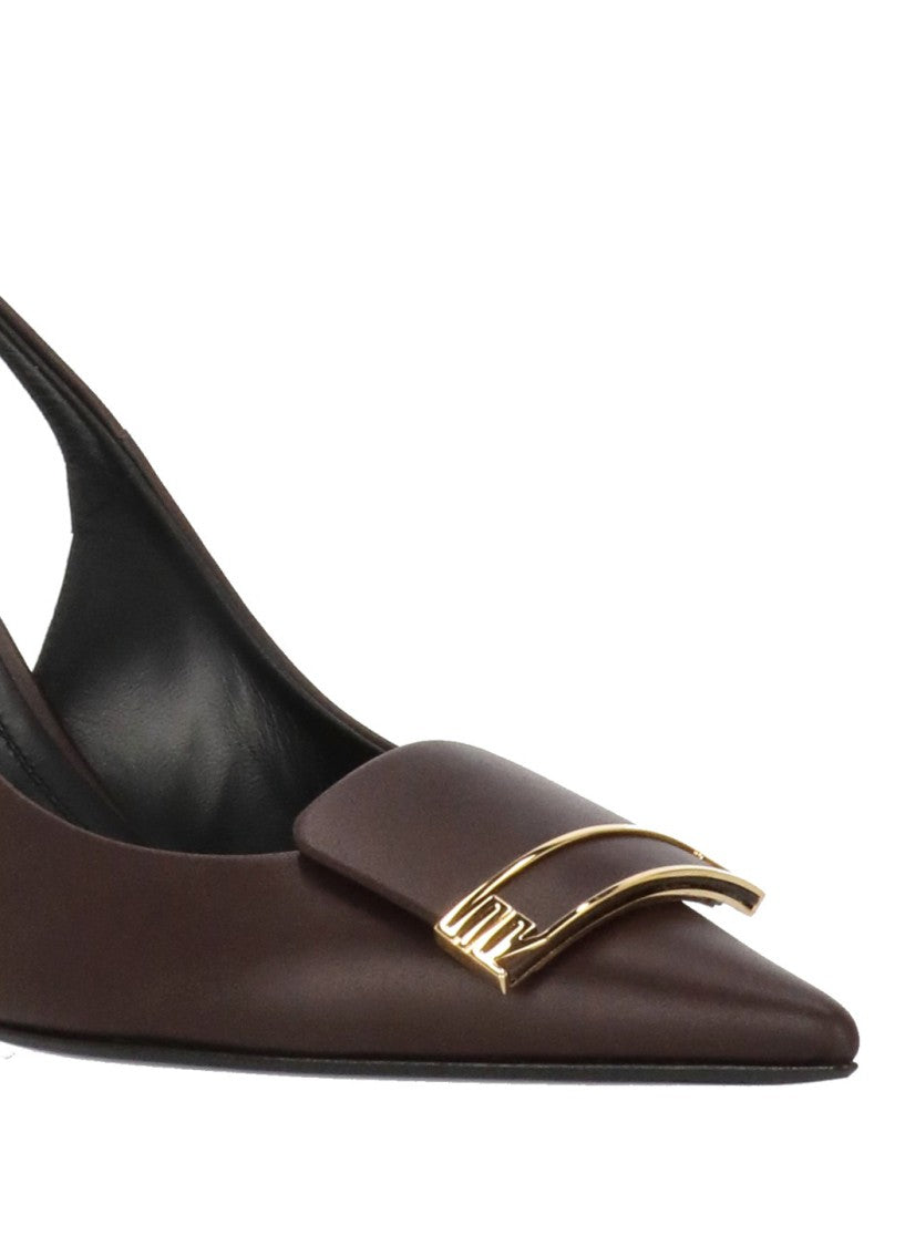 Sergio Rossi Burgundy Arrowhead Decorative Plaque Pumps