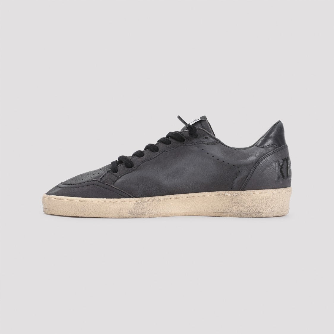 Golden Goose Low-Top Sneakers With Contrasting Star Detail