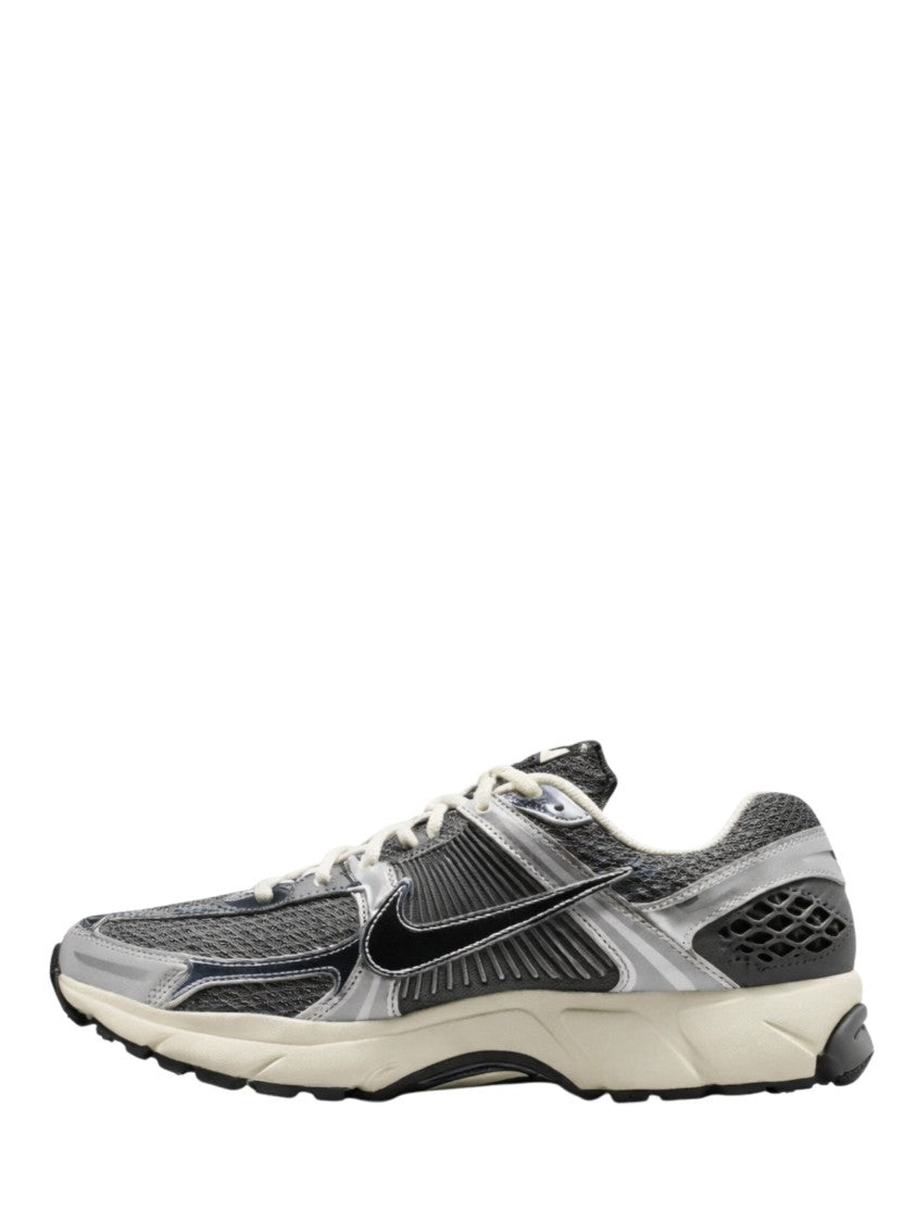 Nike Grey Silver Zoom Vomero Sneakers