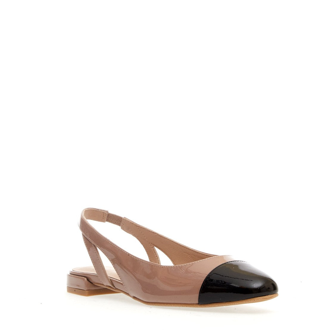 Stuart Weitzman Nude And Black Patent Low Slingback