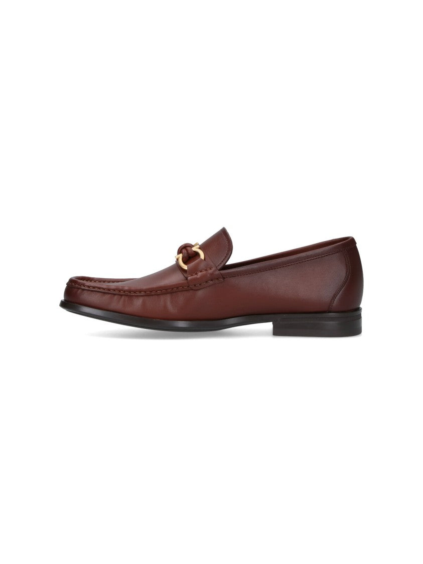 Ferragamo Sleek Leather Loafers With Gold-Tone Detailing