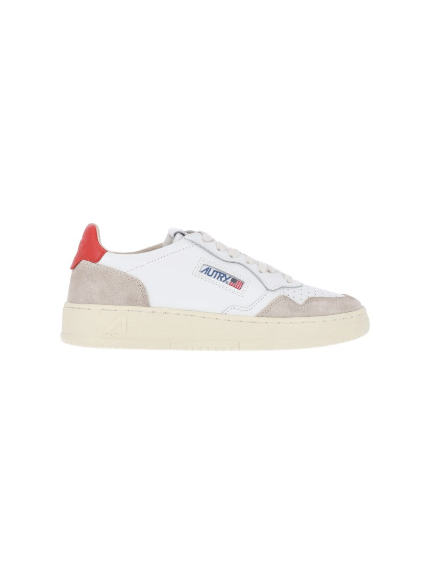 Autry Rounded Toe Low-Top Sneakers With Suede Accents