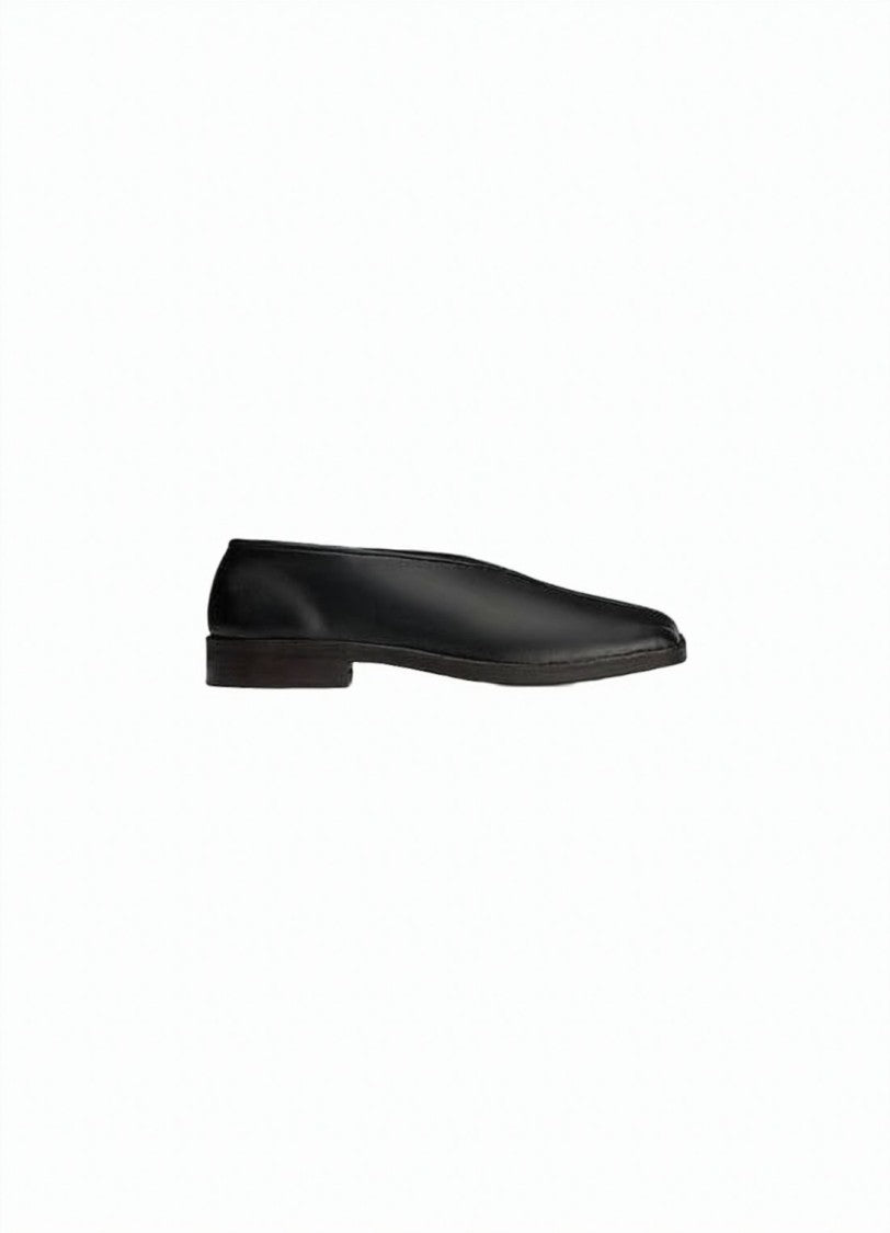 Lemaire Black Leather Loafers With Silhouette