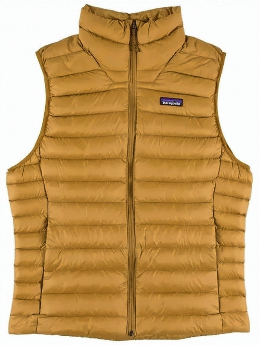 Patagonia Quilted Stand-Up Collar Vest With Insulating Design