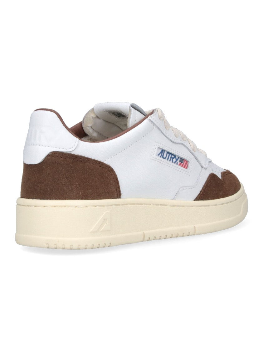 Autry Low-Top White Sneakers With Clean Design And Versatile Appeal