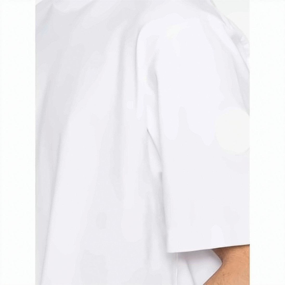 Canada Goose Classic Crew Neck White T-Shirt With Subtle Sleeve Patch