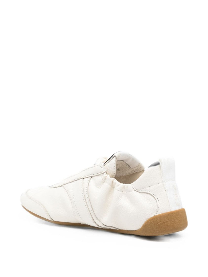 Chloé Black Sleek Minimalist Contrasting Sneakers