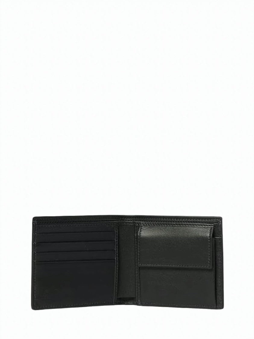 Gucci Compact Bifold Wallet In Smooth Leather With Metallic Logo