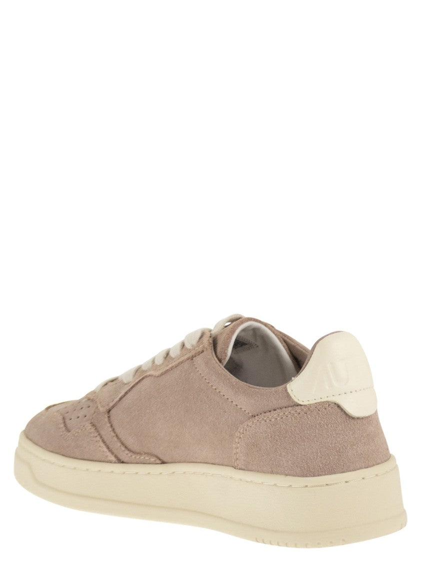 Autry Medalist Low - Suede Sneakers