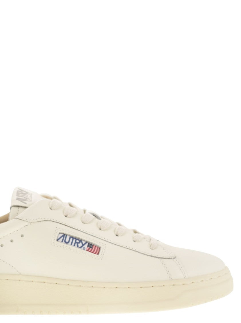Autry Dallas - Leather Sneakers