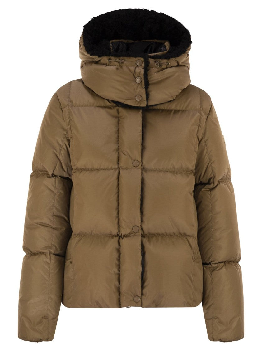 Moncler Castelnou - Short Down Jacket With Hood And Square Quilting