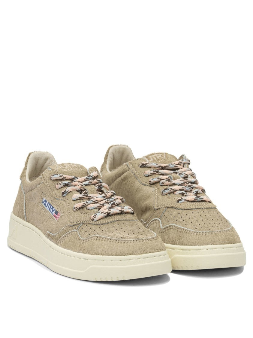 Autry "Medalist Low" Sneakers