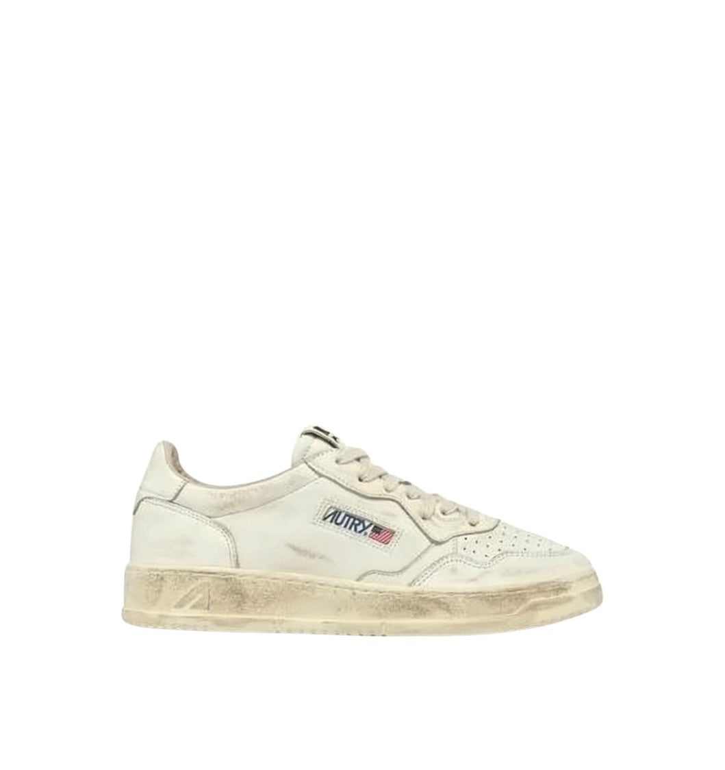 Autry Vintage-Inspired Off-White Sneakers With Distressed Finish