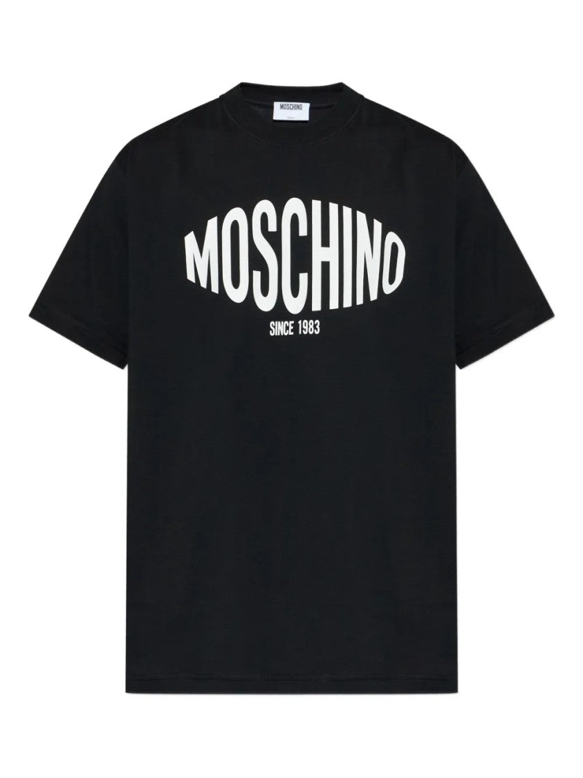 Moschino Short-Sleeve T-Shirt With Bold Logo And Classic Fit