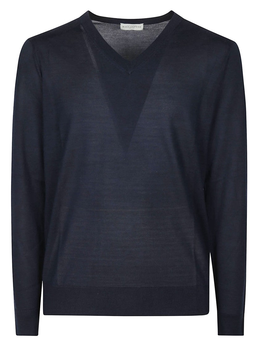 Ballantyne Silk-Cashmere Blend V-Neck Sweater
