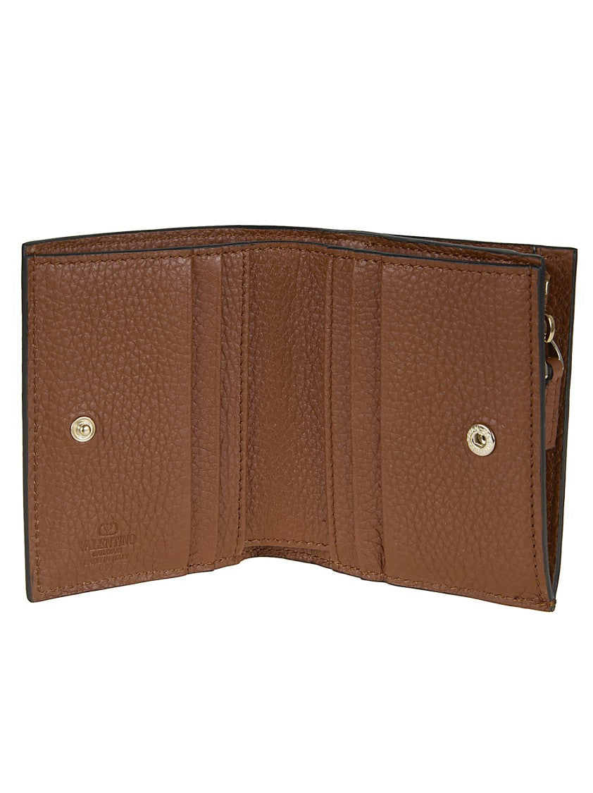 Valentino Garavani Compact Grained Calfskin Wallet With Platinum Studs