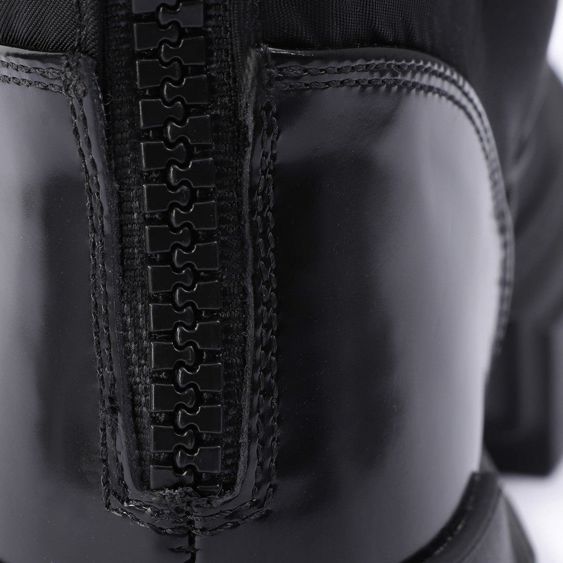 Högl Black Harvey Mid-Calf Quilted Nylon Boots