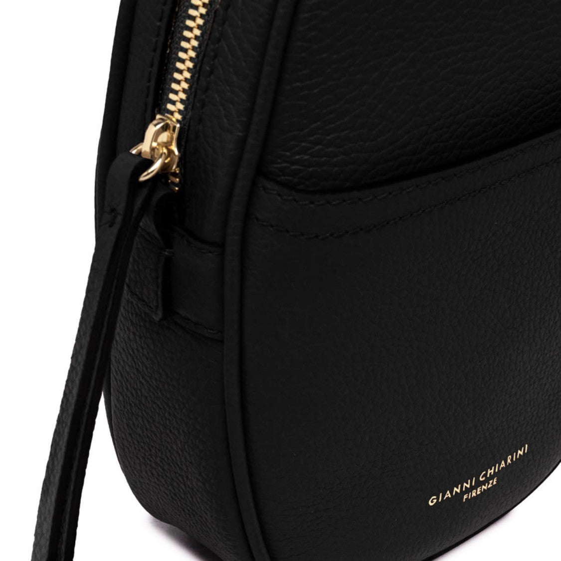 Gianni Chiarini Nina Egg-Shaped Shoulder Bag In Black Hammered Leather