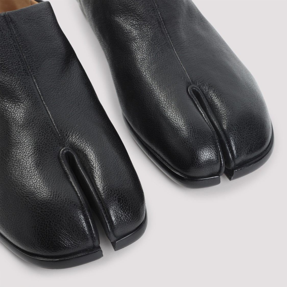 Maison Margiela Black Leather Tabi Babouche Loafers