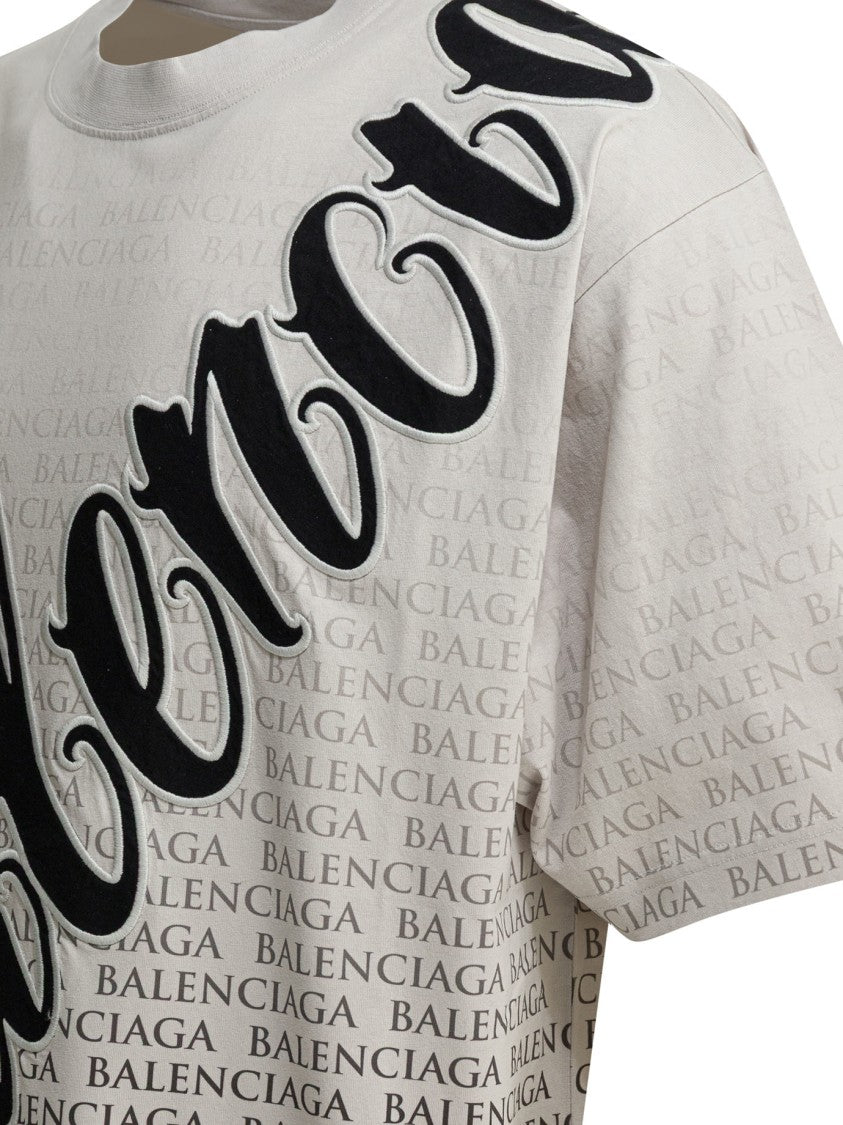 Balenciaga Dropped Shoulder Oversized T-Shirt With Bold Graphic Print