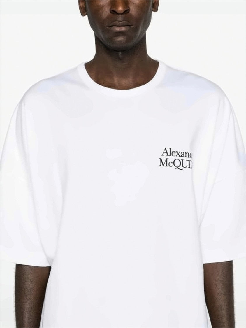 Alexander Mcqueen Relaxed Fit White Cotton T-Shirt With Bold Logo