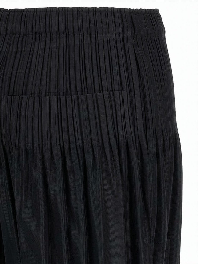 Pleats Please Pleated Design Cropped Pants With Elastic Waist
