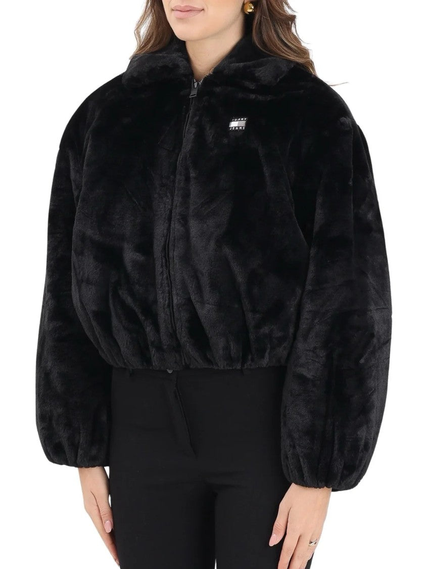 Tommy Jeans Cropped Plush Eco Fur Coat With Zip Closure And Practical Pockets
