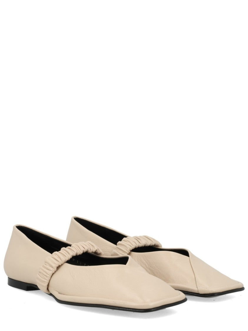 Alohas Lautan Pointed Toe Ruched Flats