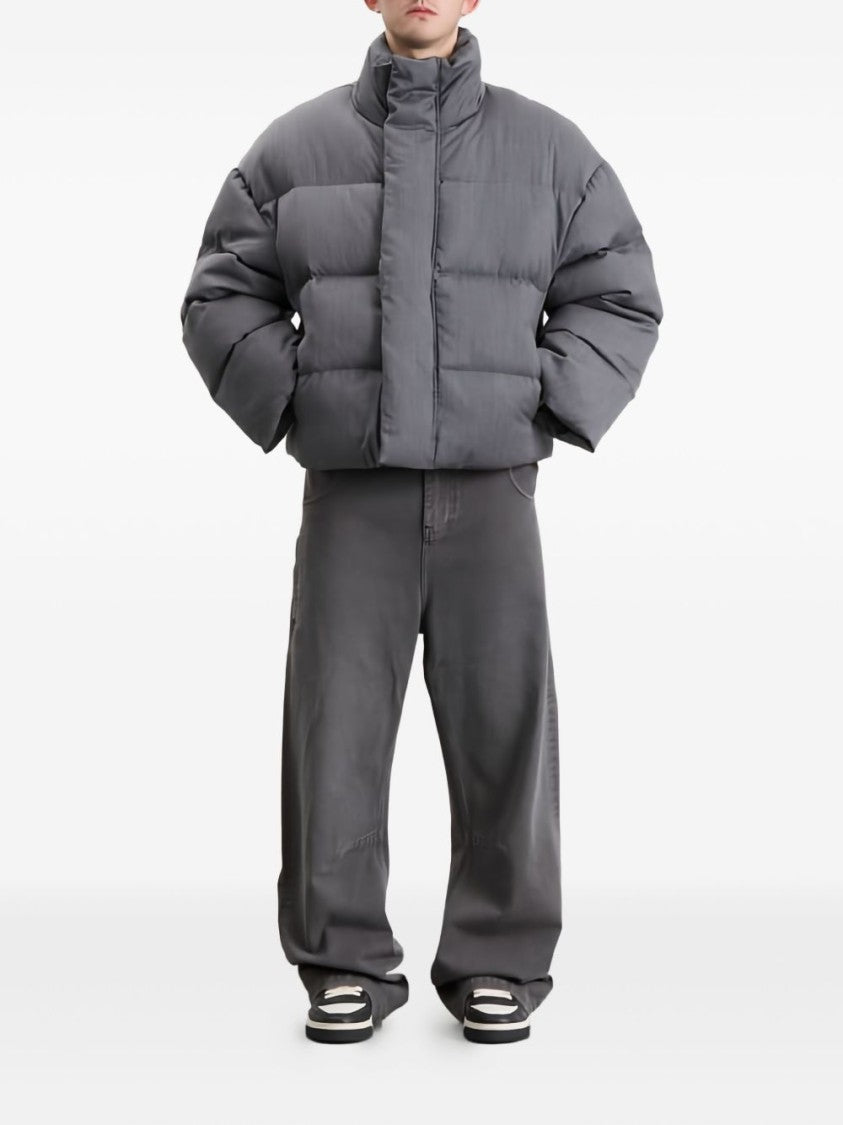 Entire Studios Boxy Cropped Grey Down Jacket With Concealed Closure And Textured Fabric