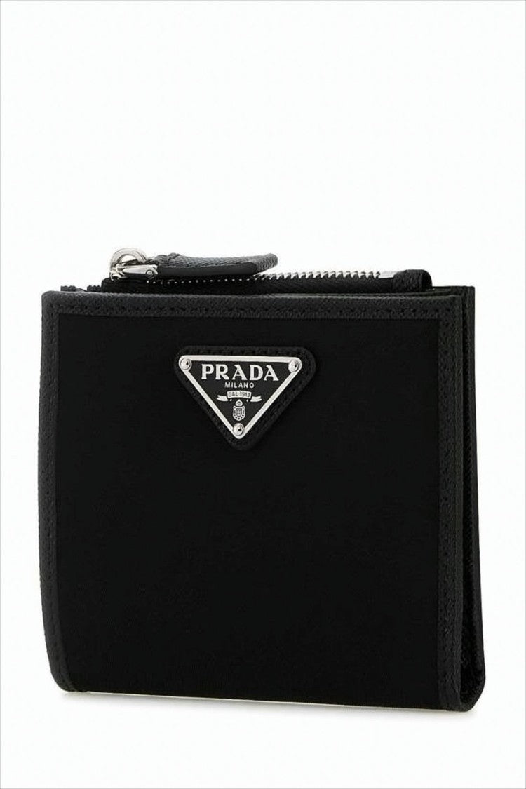 Prada Compact Black Wallet With Zip Closure