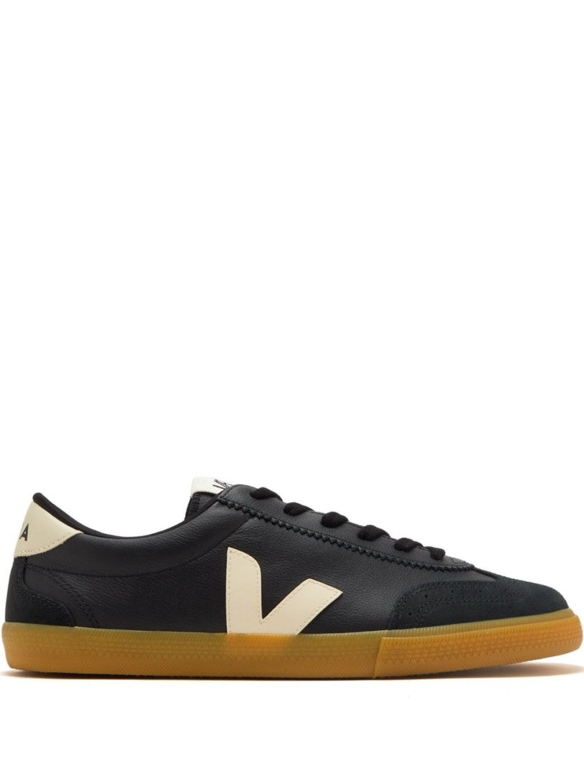 Veja Black Vitello Leather Sneakers