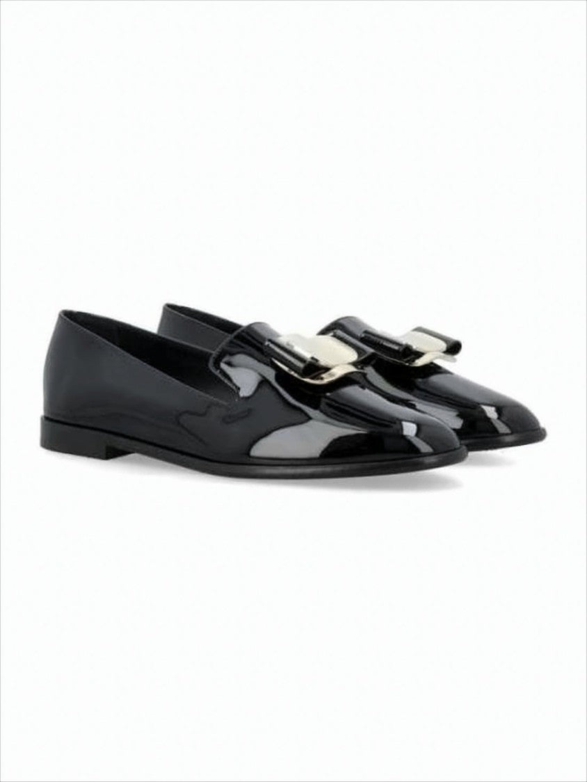 Salvatore Ferragamo Glossy Patent Leather Low-Heeled Pumps