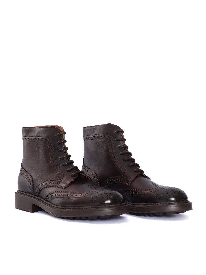 Doucal's Polished Calfskin Ankle Boot With Rounded Toe