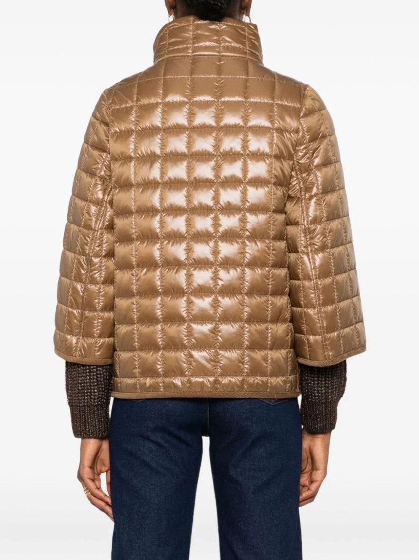 Fay Quilted Cape Sdw+Hook