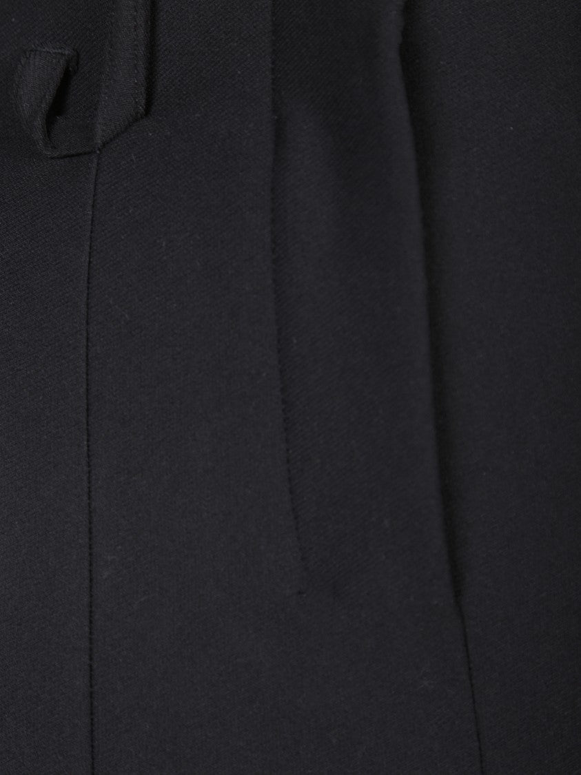 Jacquemus High-Waisted Black Capri Pants With Pleated Design