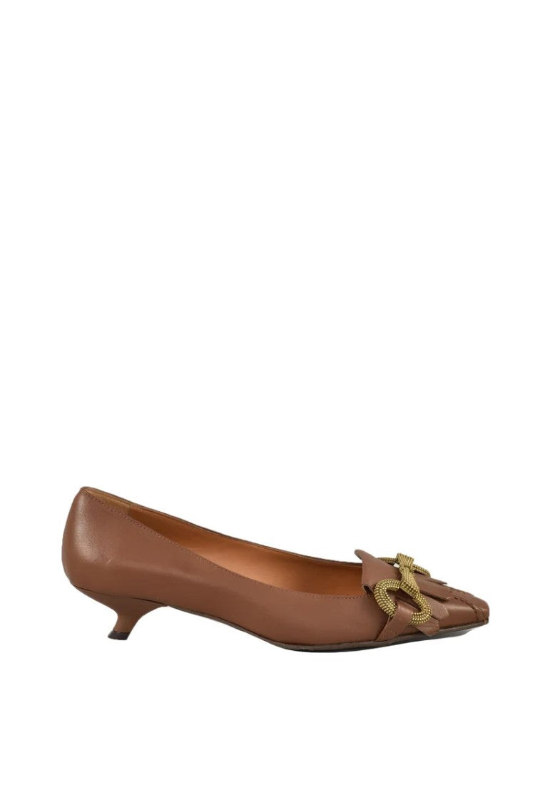 Ovye Pointed Toe Leather Shoes With Gold Chain Detail