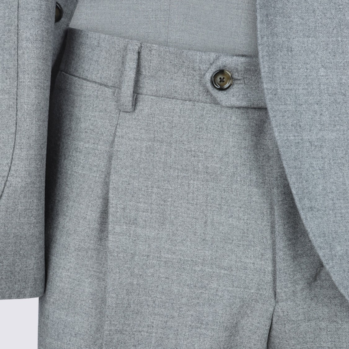 Lardini Tailored Light Grey Two-Piece Suit With Single-Breasted Blazer