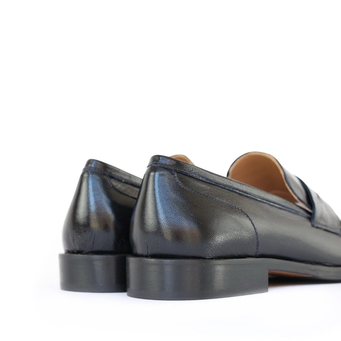 Ton Gout Classic Penny Loafers In Black Leather